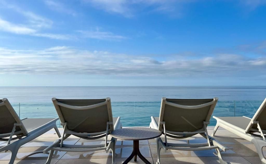 Hotel Perla Marina
